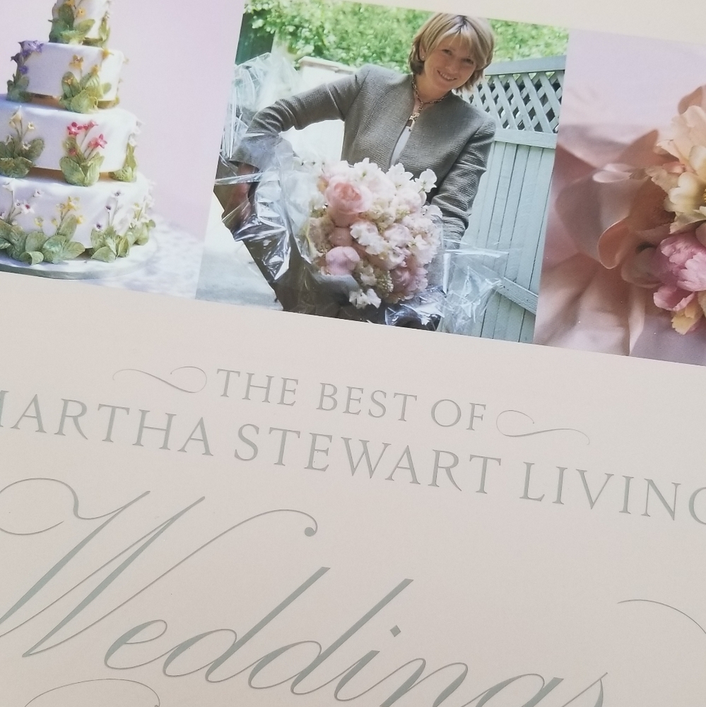 Martha Stewart Weddings - Picture 2 of 8